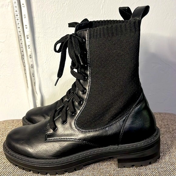 Yellowbox Akie style dark brown boots, size 7 1/2. - Picture 3 of 13